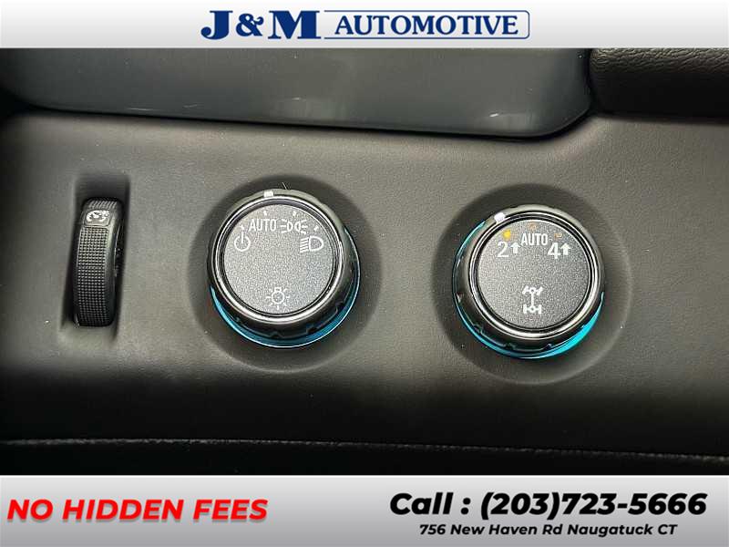 2018 Chevrolet Tahoe LT, available for sale in Naugatuck, Connecticut | J&M Automotive Sls&Svc LLC. Naugatuck, Connecticut 2018 Chevrolet Tahoe LT, available for sale in Naugatuck, Connecticut | J&M Automotive Sls&Svc LLC. Naugatuck, Connecticut