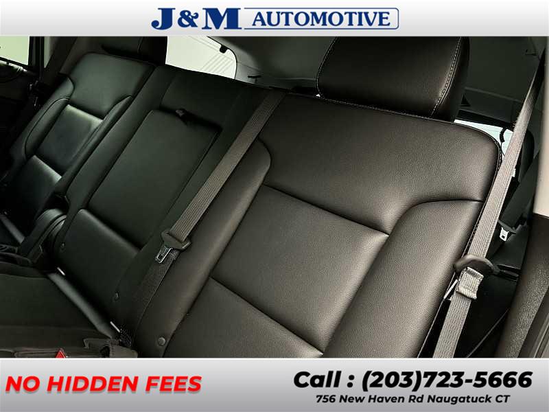 2018 Chevrolet Tahoe LT, available for sale in Naugatuck, Connecticut | J&M Automotive Sls&Svc LLC. Naugatuck, Connecticut 2018 Chevrolet Tahoe LT, available for sale in Naugatuck, Connecticut | J&M Automotive Sls&Svc LLC. Naugatuck, Connecticut