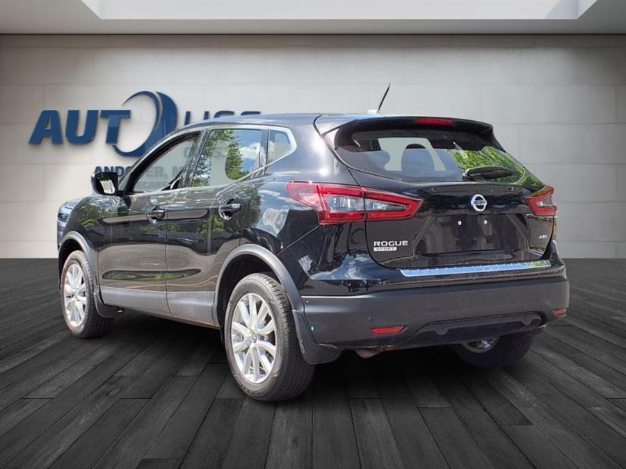 2020 Nissan Rogue Sport S photo 4