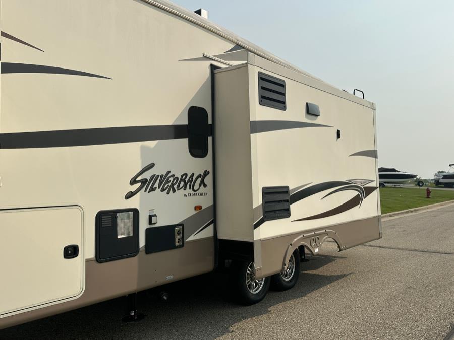 2015 Forest River Cedar Creek Silverback, available for sale in Darien, Wisconsin | Geneva Motor Cars. Darien, Wisconsin 2015 Forest River Cedar Creek Silverback, available for sale in Darien, Wisconsin | Geneva Motor Cars. Darien, Wisconsin