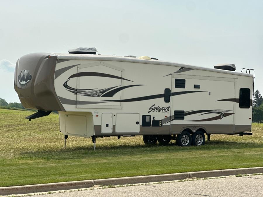 2015 Forest River Cedar Creek Silverback, available for sale in Darien, Wisconsin | Geneva Motor Cars. Darien, Wisconsin 2015 Forest River Cedar Creek Silverback, available for sale in Darien, Wisconsin | Geneva Motor Cars. Darien, Wisconsin