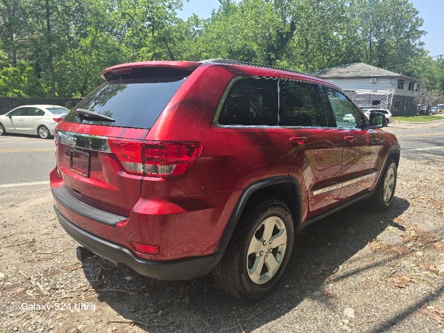2011 Jeep Grand Cherokee RWD 4dr Laredo, available for sale in Bloomingdale, New Jersey | Bloomingdale Auto Group. Bloomingdale, New Jersey 2011 Jeep Grand Cherokee RWD 4dr Laredo, available for sale in Bloomingdale, New Jersey | Bloomingdale Auto Group. Bloomingdale, New Jersey