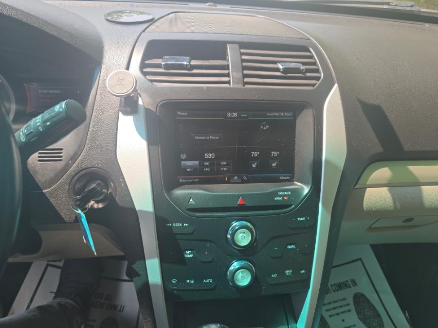 2014 Ford Explorer 4WD 4dr XLT, available for sale in Bloomingdale, New Jersey | Bloomingdale Auto Group. Bloomingdale, New Jersey 2014 Ford Explorer 4WD 4dr XLT, available for sale in Bloomingdale, New Jersey | Bloomingdale Auto Group. Bloomingdale, New Jersey