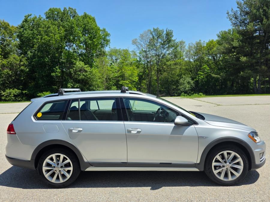 2017 Volkswagen Golf Alltrack 1.8T SE DSG, available for sale in Dudley, Massachusetts | Zoom Auto Service. Dudley, Massachusetts 2017 Volkswagen Golf Alltrack 1.8T SE DSG, available for sale in Dudley, Massachusetts | Zoom Auto Service. Dudley, Massachusetts