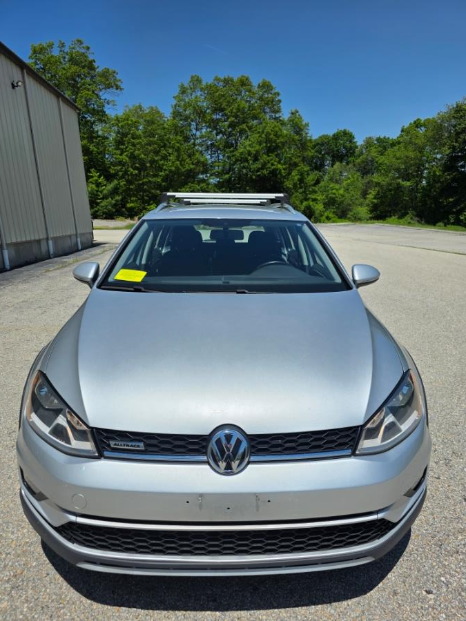 2017 Volkswagen Golf Alltrack 1.8T SE DSG, available for sale in Dudley, Massachusetts | Zoom Auto Service. Dudley, Massachusetts 2017 Volkswagen Golf Alltrack 1.8T SE DSG, available for sale in Dudley, Massachusetts | Zoom Auto Service. Dudley, Massachusetts
