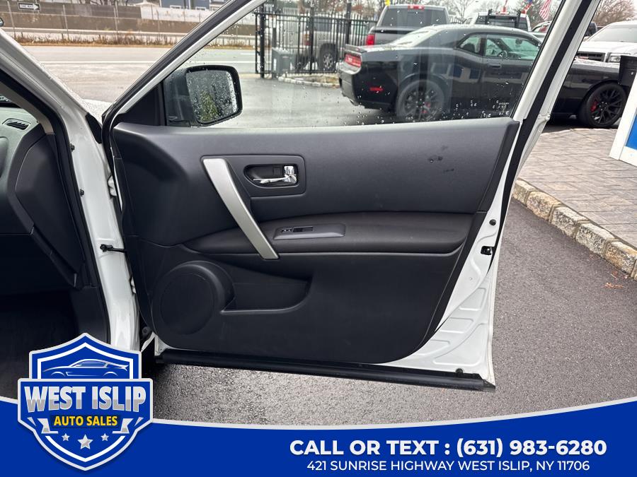 2014 Nissan Rogue Select AWD 4dr S, available for sale in West Islip, New York | West Islip Auto Sales. West Islip, New York 2014 Nissan Rogue Select AWD 4dr S, available for sale in West Islip, New York | West Islip Auto Sales. West Islip, New York