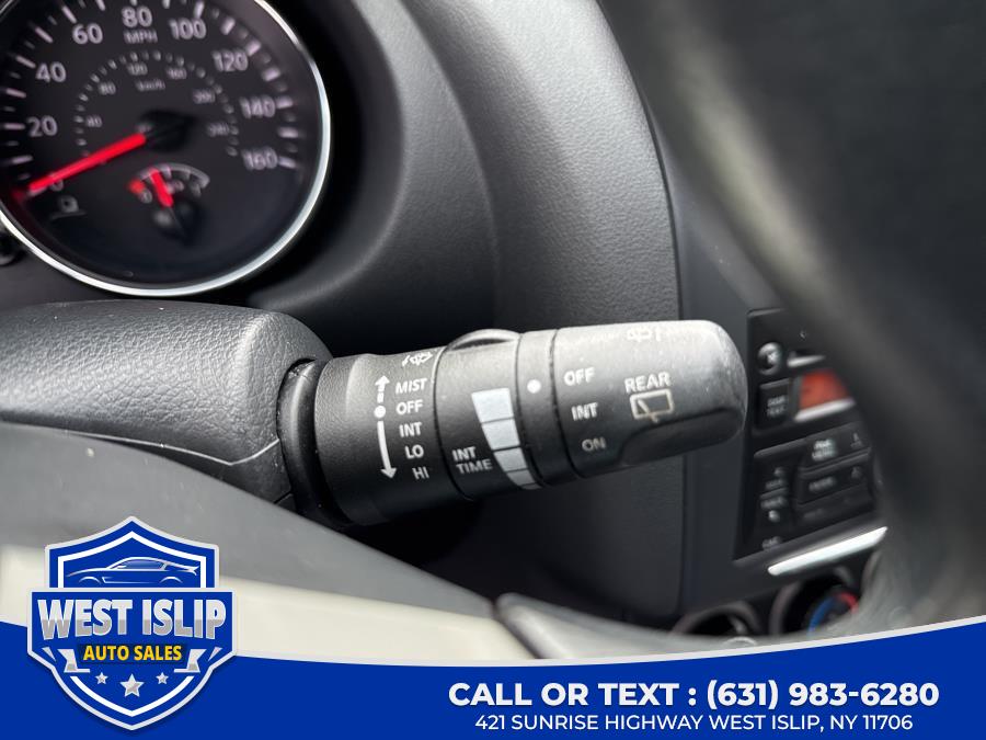 2014 Nissan Rogue Select AWD 4dr S, available for sale in West Islip, New York | West Islip Auto Sales. West Islip, New York 2014 Nissan Rogue Select AWD 4dr S, available for sale in West Islip, New York | West Islip Auto Sales. West Islip, New York