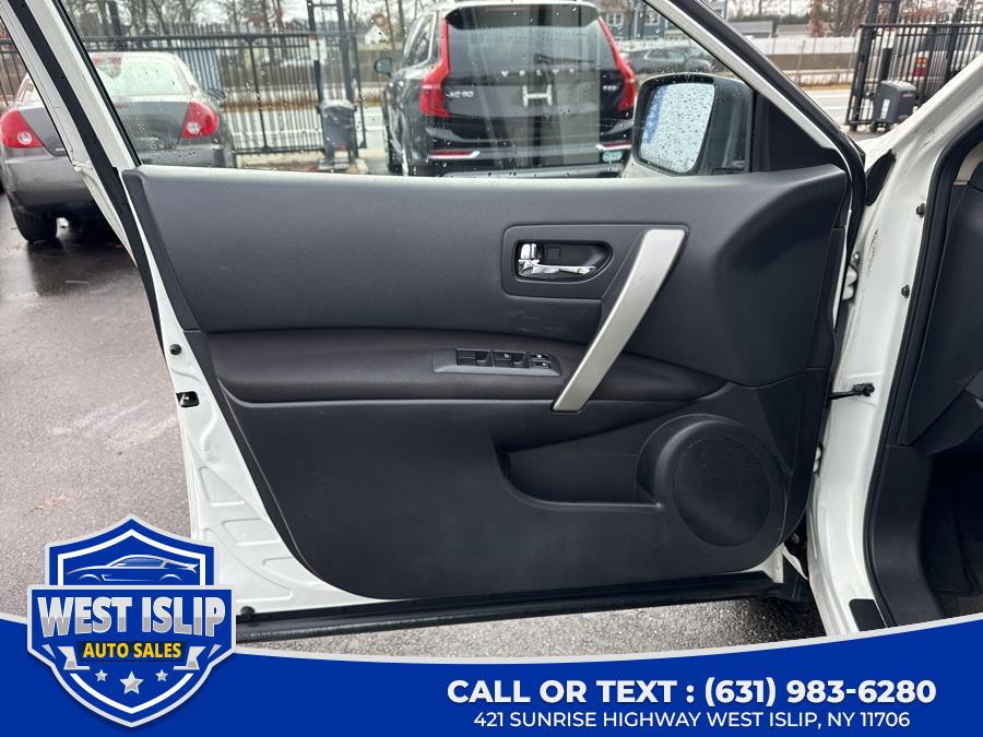 2014 Nissan Rogue Select AWD 4dr S, available for sale in West Islip, New York | West Islip Auto Sales. West Islip, New York 2014 Nissan Rogue Select AWD 4dr S, available for sale in West Islip, New York | West Islip Auto Sales. West Islip, New York