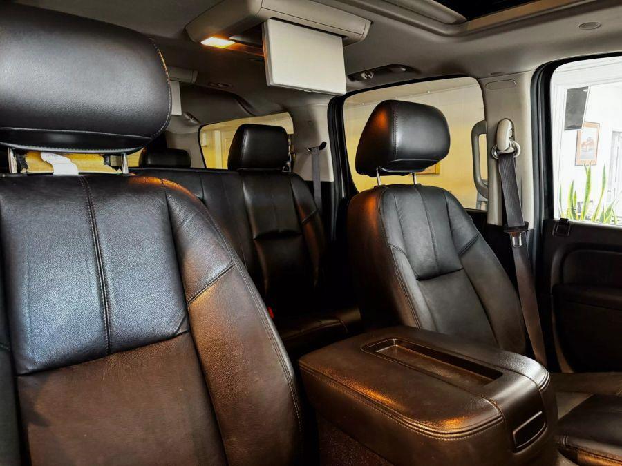 2012 Chevrolet Suburban 1500 LT Sport Utility 4D, available for sale in Santa Ana, California | K&T Motor LLC. Santa Ana, California 2012 Chevrolet Suburban 1500 LT Sport Utility 4D, available for sale in Santa Ana, California | K&T Motor LLC. Santa Ana, California