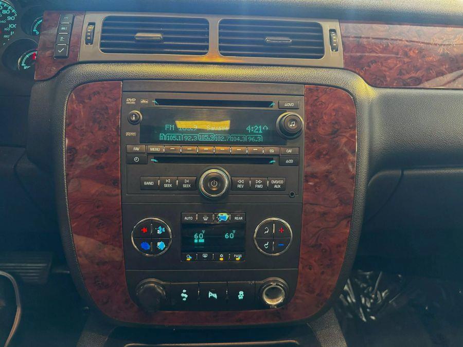2012 Chevrolet Suburban 1500 LT Sport Utility 4D, available for sale in Santa Ana, California | K&T Motor LLC. Santa Ana, California 2012 Chevrolet Suburban 1500 LT Sport Utility 4D, available for sale in Santa Ana, California | K&T Motor LLC. Santa Ana, California
