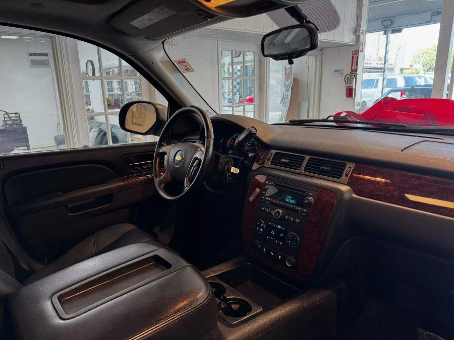 2012 Chevrolet Suburban 1500 LT Sport Utility 4D, available for sale in Santa Ana, California | K&T Motor LLC. Santa Ana, California 2012 Chevrolet Suburban 1500 LT Sport Utility 4D, available for sale in Santa Ana, California | K&T Motor LLC. Santa Ana, California