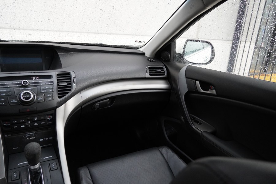 2009 Acura TSX (ONE OWNER) 4dr Sdn Auto Tech Pkg, available for sale in Riverside, California | Big Timin Motors LLC. Riverside, California 2009 Acura TSX (ONE OWNER) 4dr Sdn Auto Tech Pkg, available for sale in Riverside, California | Big Timin Motors LLC. Riverside, California