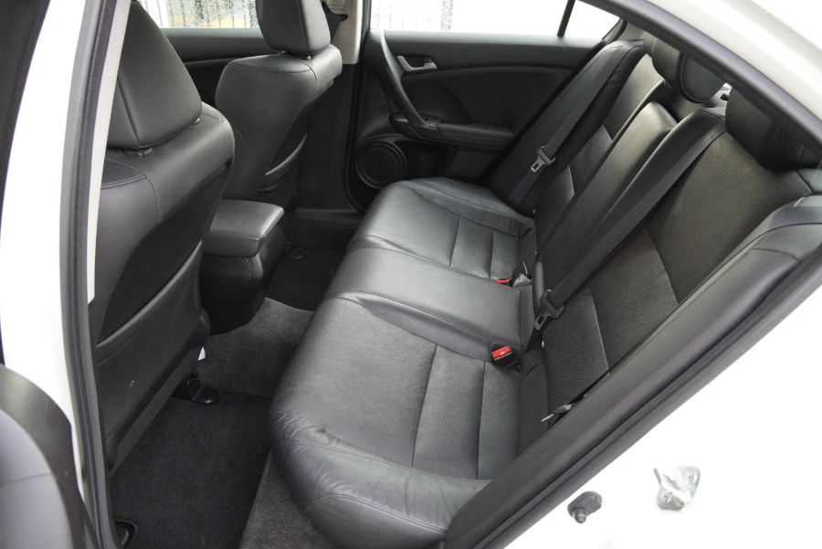 2009 Acura TSX (ONE OWNER) 4dr Sdn Auto Tech Pkg, available for sale in Riverside, California | Big Timin Motors LLC. Riverside, California 2009 Acura TSX (ONE OWNER) 4dr Sdn Auto Tech Pkg, available for sale in Riverside, California | Big Timin Motors LLC. Riverside, California