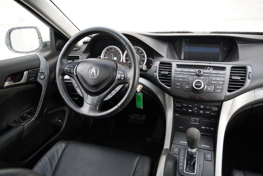 2009 Acura TSX (ONE OWNER) 4dr Sdn Auto Tech Pkg, available for sale in Riverside, California | Big Timin Motors LLC. Riverside, California 2009 Acura TSX (ONE OWNER) 4dr Sdn Auto Tech Pkg, available for sale in Riverside, California | Big Timin Motors LLC. Riverside, California