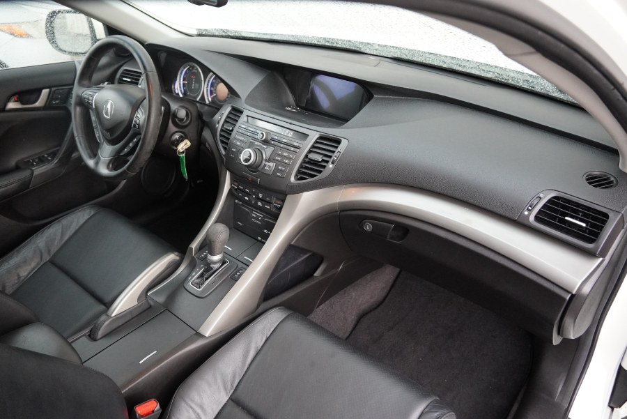 2009 Acura TSX (ONE OWNER) 4dr Sdn Auto Tech Pkg, available for sale in Riverside, California | Big Timin Motors LLC. Riverside, California 2009 Acura TSX (ONE OWNER) 4dr Sdn Auto Tech Pkg, available for sale in Riverside, California | Big Timin Motors LLC. Riverside, California
