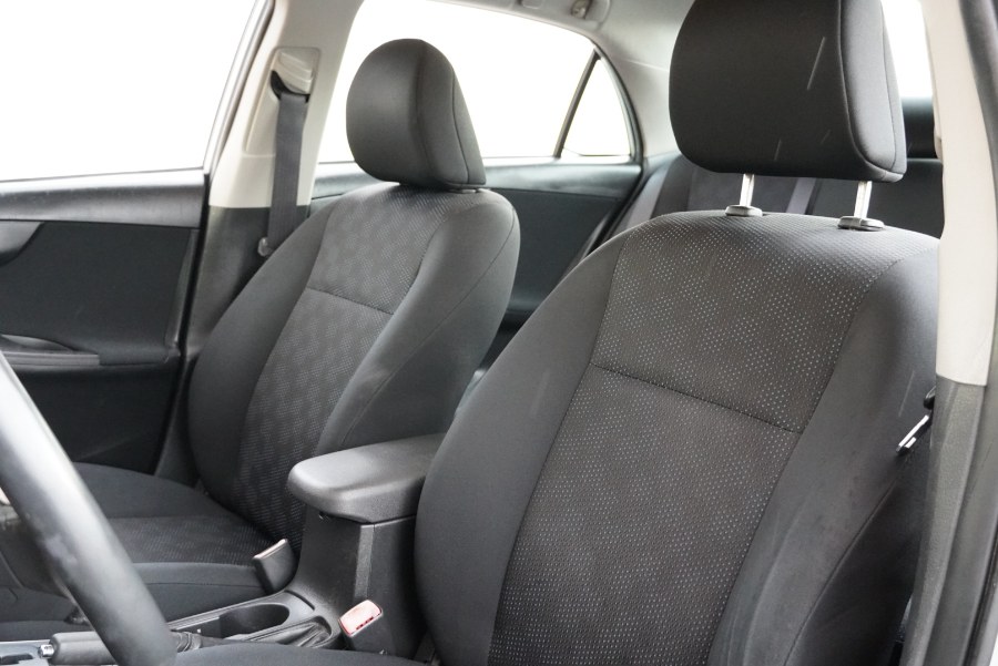 2009 Toyota Corolla LE (ONE OWNER) 4dr Sdn Auto, available for sale in Riverside, California | Big Timin Motors LLC. Riverside, California 2009 Toyota Corolla LE (ONE OWNER) 4dr Sdn Auto, available for sale in Riverside, California | Big Timin Motors LLC. Riverside, California