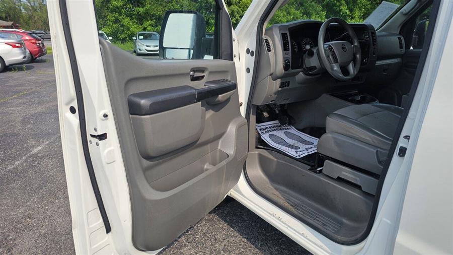 2018 Nissan Nv 2500 HD SV 3dr Cargo Van (V6), available for sale in Wolcott, New York | Auto Hunter CNY. Wolcott, New York 2018 Nissan Nv 2500 HD SV 3dr Cargo Van (V6), available for sale in Wolcott, New York | Auto Hunter CNY. Wolcott, New York