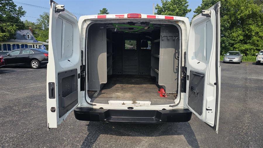 2018 Nissan Nv 2500 HD SV 3dr Cargo Van (V6), available for sale in Wolcott, New York | Auto Hunter CNY. Wolcott, New York 2018 Nissan Nv 2500 HD SV 3dr Cargo Van (V6), available for sale in Wolcott, New York | Auto Hunter CNY. Wolcott, New York