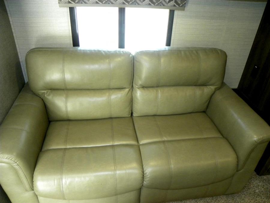 2019 Keystone Bullet , available for sale in Wolcott, New York | Auto Hunter CNY. Wolcott, New York 2019 Keystone Bullet , available for sale in Wolcott, New York | Auto Hunter CNY. Wolcott, New York