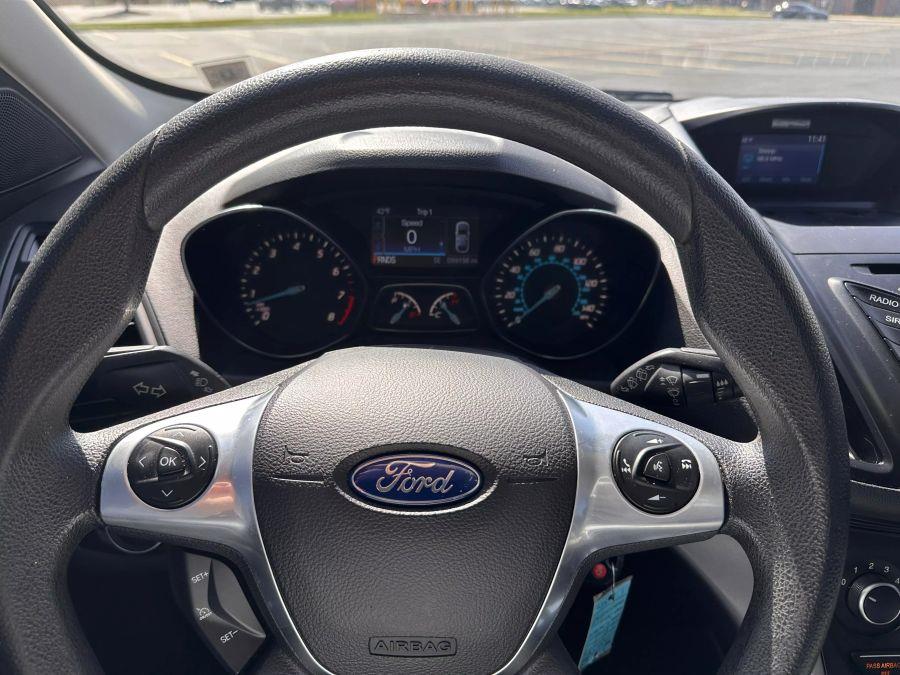 2016 Ford Escape SE Sport Utility 4D, available for sale in Rochester, New York | 5 Star Motor Group. Rochester, New York 2016 Ford Escape SE Sport Utility 4D, available for sale in Rochester, New York | 5 Star Motor Group. Rochester, New York