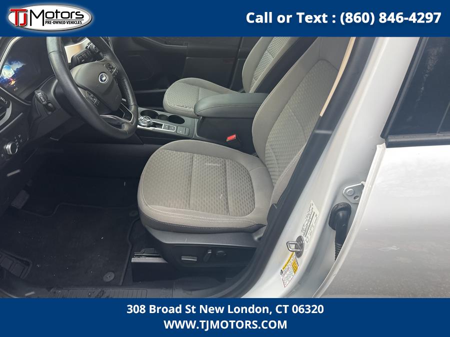 2020 Ford Escape SE Sport Hybrid AWD, available for sale in New London, Connecticut | TJ Motors LLC. New London, Connecticut 2020 Ford Escape SE Sport Hybrid AWD, available for sale in New London, Connecticut | TJ Motors LLC. New London, Connecticut