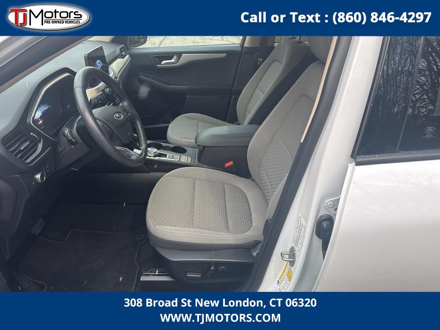 2020 Ford Escape SE Sport Hybrid AWD, available for sale in New London, Connecticut | TJ Motors LLC. New London, Connecticut 2020 Ford Escape SE Sport Hybrid AWD, available for sale in New London, Connecticut | TJ Motors LLC. New London, Connecticut