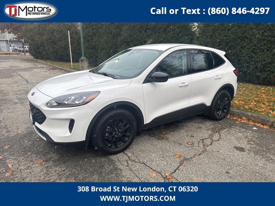 2020 Ford Escape SE Sport Hybrid AWD, available for sale in New London, Connecticut | TJ Motors LLC. New London, Connecticut 2020 Ford Escape SE Sport Hybrid AWD, available for sale in New London, Connecticut | TJ Motors LLC. New London, Connecticut