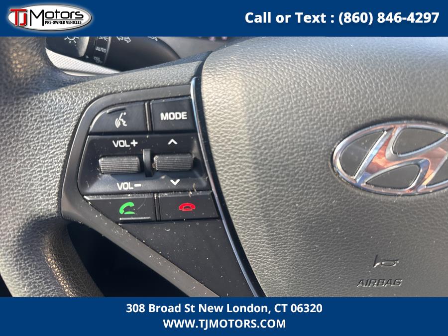 2017 Hyundai Sonata 2.4L SE, available for sale in New London, Connecticut | TJ Motors LLC. New London, Connecticut 2017 Hyundai Sonata 2.4L SE, available for sale in New London, Connecticut | TJ Motors LLC. New London, Connecticut