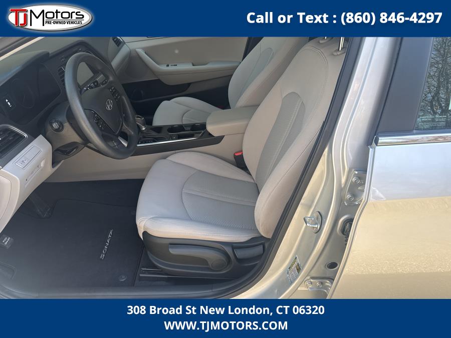2017 Hyundai Sonata 2.4L SE, available for sale in New London, Connecticut | TJ Motors LLC. New London, Connecticut 2017 Hyundai Sonata 2.4L SE, available for sale in New London, Connecticut | TJ Motors LLC. New London, Connecticut