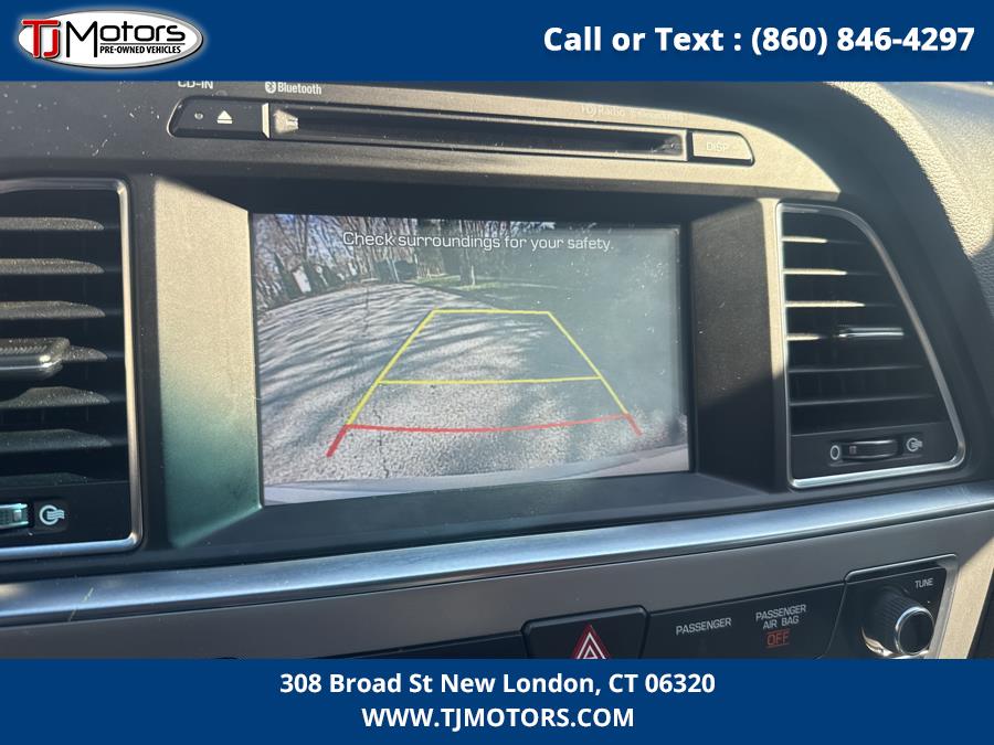 2017 Hyundai Sonata 2.4L SE, available for sale in New London, Connecticut | TJ Motors LLC. New London, Connecticut 2017 Hyundai Sonata 2.4L SE, available for sale in New London, Connecticut | TJ Motors LLC. New London, Connecticut
