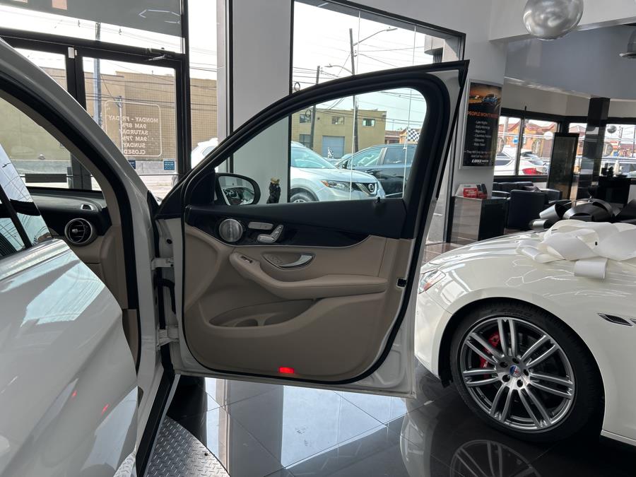 2017 Mercedes-Benz GLC GLC 300 4MATIC SUV, available for sale in Jersey City, New Jersey | Luxe Auto Galleria. Jersey City, New Jersey 2017 Mercedes-Benz GLC GLC 300 4MATIC SUV, available for sale in Jersey City, New Jersey | Luxe Auto Galleria. Jersey City, New Jersey