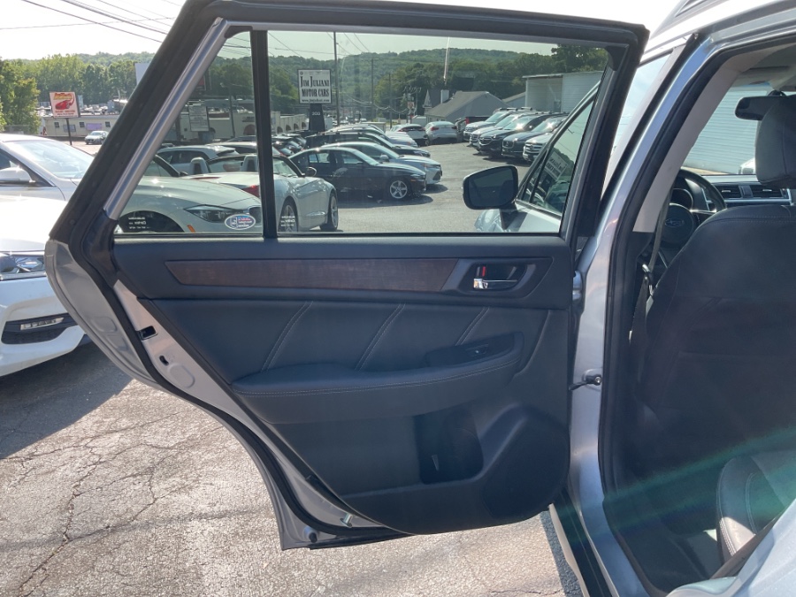 2018 Subaru Outback 2.5i Limited, available for sale in Waterbury, Connecticut | Jim Juliani Motors. Waterbury, Connecticut 2018 Subaru Outback 2.5i Limited, available for sale in Waterbury, Connecticut | Jim Juliani Motors. Waterbury, Connecticut