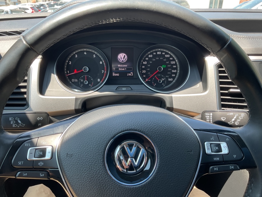 2019 Volkswagen Atlas 3.6L V6 SE 4MOTION, available for sale in Waterbury, Connecticut | Jim Juliani Motors. Waterbury, Connecticut 2019 Volkswagen Atlas 3.6L V6 SE 4MOTION, available for sale in Waterbury, Connecticut | Jim Juliani Motors. Waterbury, Connecticut