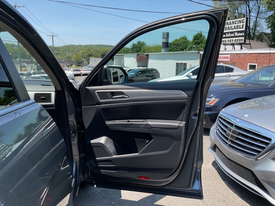 2019 Volkswagen Atlas 3.6L V6 SE 4MOTION, available for sale in Waterbury, Connecticut | Jim Juliani Motors. Waterbury, Connecticut 2019 Volkswagen Atlas 3.6L V6 SE 4MOTION, available for sale in Waterbury, Connecticut | Jim Juliani Motors. Waterbury, Connecticut