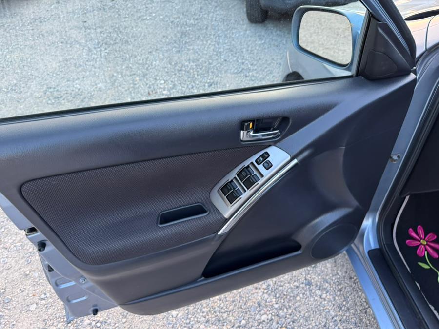 2003 Toyota Matrix 5dr Wgn XR Auto (Natl), available for sale in Copiague, New York | Great Buy Auto Sales. Copiague, New York 2003 Toyota Matrix 5dr Wgn XR Auto (Natl), available for sale in Copiague, New York | Great Buy Auto Sales. Copiague, New York