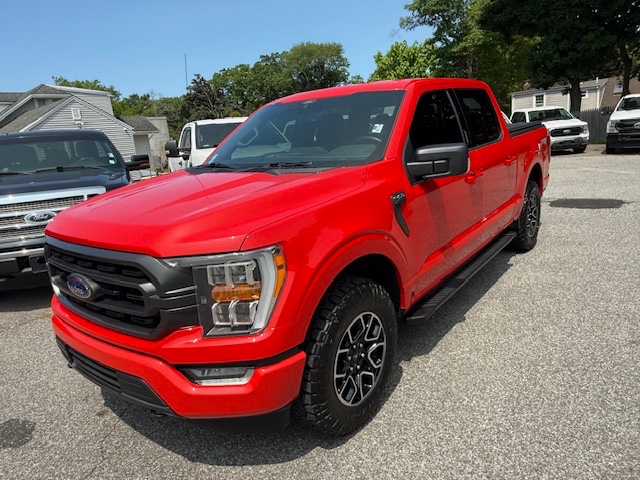 2021 Ford F-150 XLT Sport 4WD SuperCrew 5.5'' Box, available for sale in Huntington Station, New York | Huntington Auto Mall. Huntington Station, New York 2021 Ford F-150 XLT Sport 4WD SuperCrew 5.5'' Box, available for sale in Huntington Station, New York | Huntington Auto Mall. Huntington Station, New York