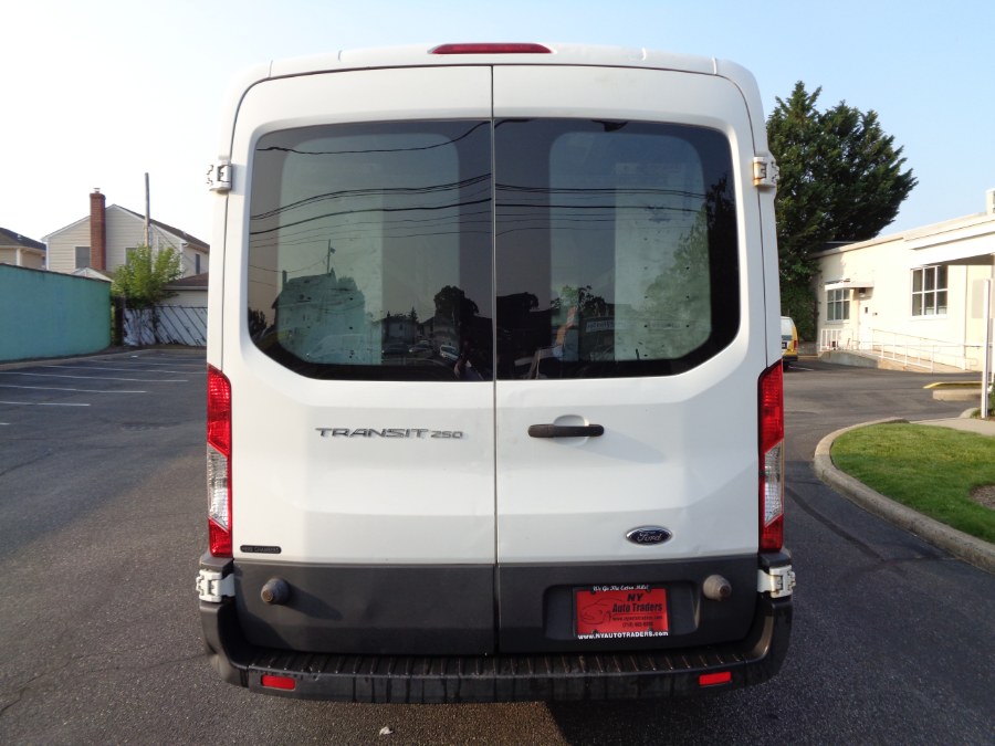 2015 Ford Transit Cargo Van photo 3