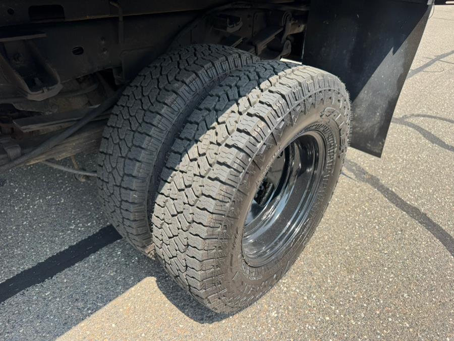 2014 Ram 3500 4WD Reg Cab 143" WB 60" CA SLT, available for sale in Waterbury, Connecticut | Platinum Auto Care. Waterbury, Connecticut 2014 Ram 3500 4WD Reg Cab 143" WB 60" CA SLT, available for sale in Waterbury, Connecticut | Platinum Auto Care. Waterbury, Connecticut