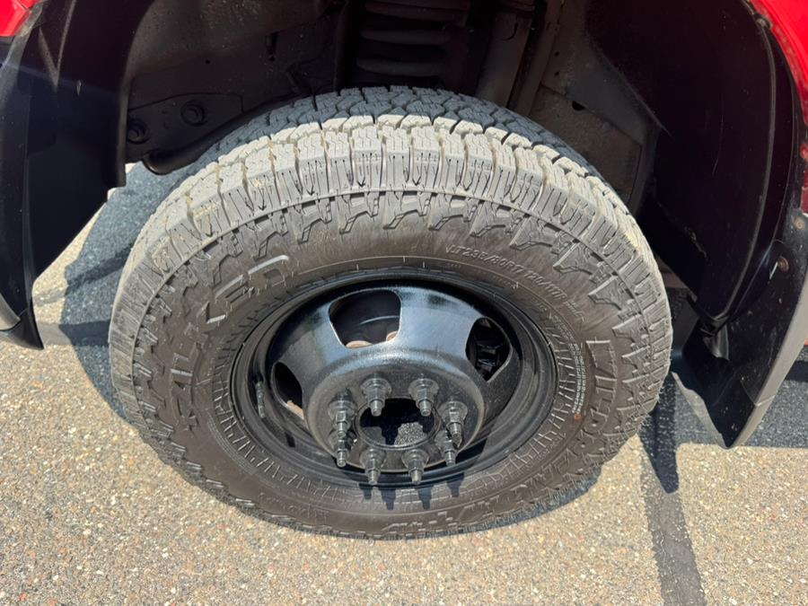 2014 Ram 3500 4WD Reg Cab 143" WB 60" CA SLT, available for sale in Waterbury, Connecticut | Platinum Auto Care. Waterbury, Connecticut 2014 Ram 3500 4WD Reg Cab 143" WB 60" CA SLT, available for sale in Waterbury, Connecticut | Platinum Auto Care. Waterbury, Connecticut
