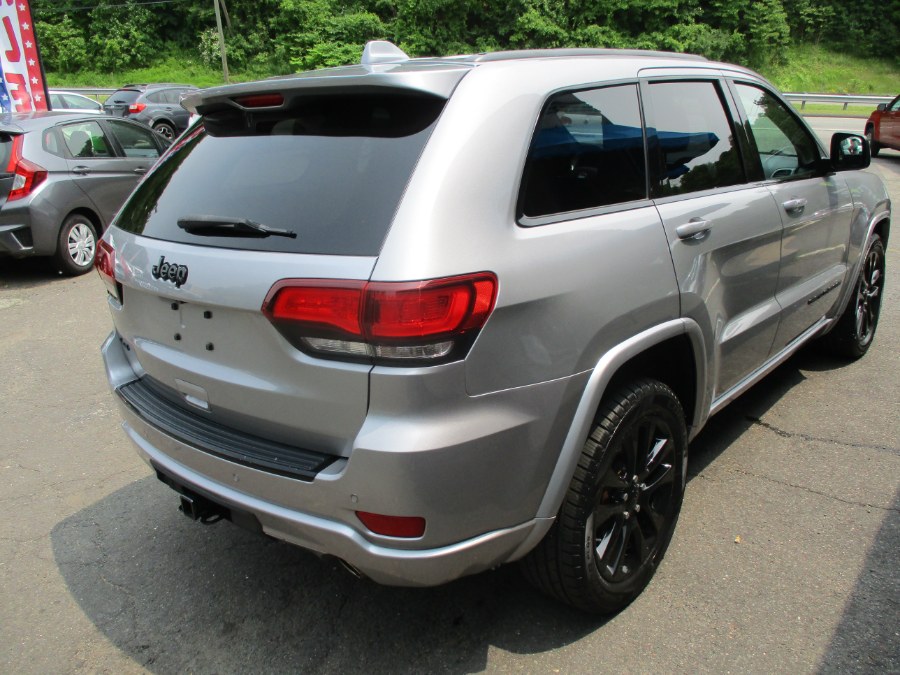 2017 Jeep Grand Cherokee Altitude 4x4 *Ltd Avail*, available for sale in Meriden, Connecticut | Cos Central Auto. Meriden, Connecticut 2017 Jeep Grand Cherokee Altitude 4x4 *Ltd Avail*, available for sale in Meriden, Connecticut | Cos Central Auto. Meriden, Connecticut