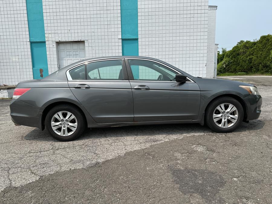 2009 Honda Accord Sdn 4dr I4 Auto LX-P, available for sale in Milford, Connecticut | Dealertown Auto Wholesalers. Milford, Connecticut 2009 Honda Accord Sdn 4dr I4 Auto LX-P, available for sale in Milford, Connecticut | Dealertown Auto Wholesalers. Milford, Connecticut