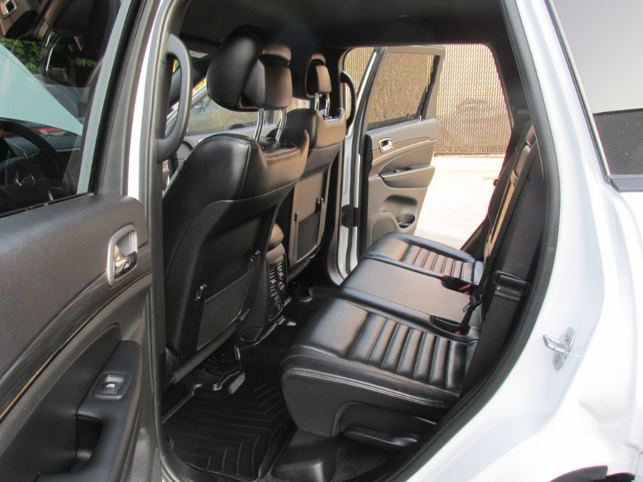 2019 Jeep Grand Cherokee Limited 4x4, available for sale in Massapequa, New York | South Shore Auto Brokers & Sales. Massapequa, New York 2019 Jeep Grand Cherokee Limited 4x4, available for sale in Massapequa, New York | South Shore Auto Brokers & Sales. Massapequa, New York