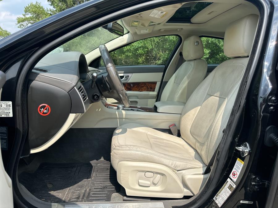 2010 Jaguar XF 4dr Sdn Premium Luxury, available for sale in Beavercreek, Ohio | Wholesale Direct Motors. Beavercreek, Ohio 2010 Jaguar XF 4dr Sdn Premium Luxury, available for sale in Beavercreek, Ohio | Wholesale Direct Motors. Beavercreek, Ohio