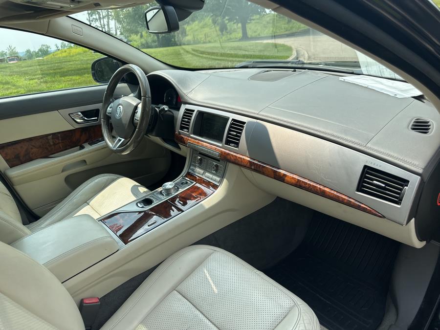 2010 Jaguar XF 4dr Sdn Premium Luxury, available for sale in Beavercreek, Ohio | Wholesale Direct Motors. Beavercreek, Ohio 2010 Jaguar XF 4dr Sdn Premium Luxury, available for sale in Beavercreek, Ohio | Wholesale Direct Motors. Beavercreek, Ohio
