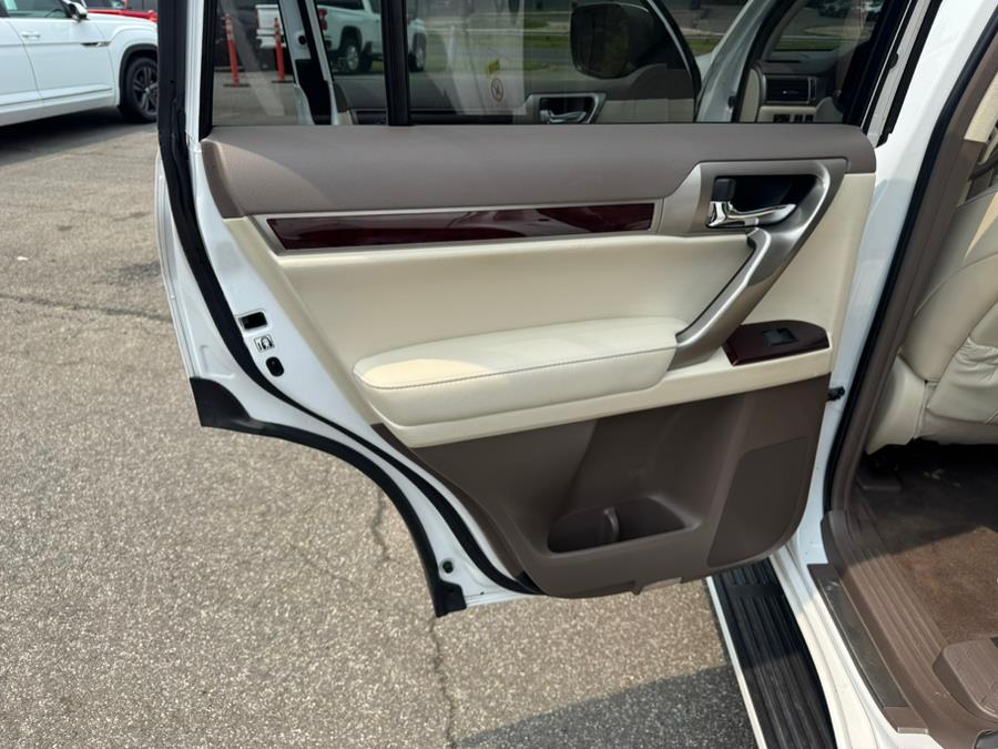 2017 Lexus GX GX 460 Premium 4WD, available for sale in Berlin, Connecticut | Tru Auto Mall. Berlin, Connecticut 2017 Lexus GX GX 460 Premium 4WD, available for sale in Berlin, Connecticut | Tru Auto Mall. Berlin, Connecticut