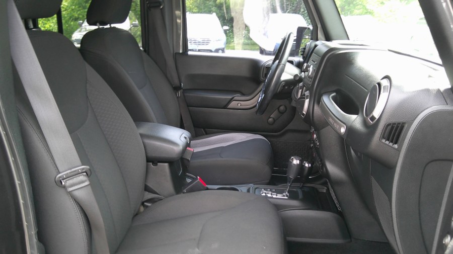 2017 Jeep Wrangler Unlimited Sport 4x4, available for sale in Yantic, Connecticut | Yantic Auto Center. Yantic, Connecticut 2017 Jeep Wrangler Unlimited Sport 4x4, available for sale in Yantic, Connecticut | Yantic Auto Center. Yantic, Connecticut