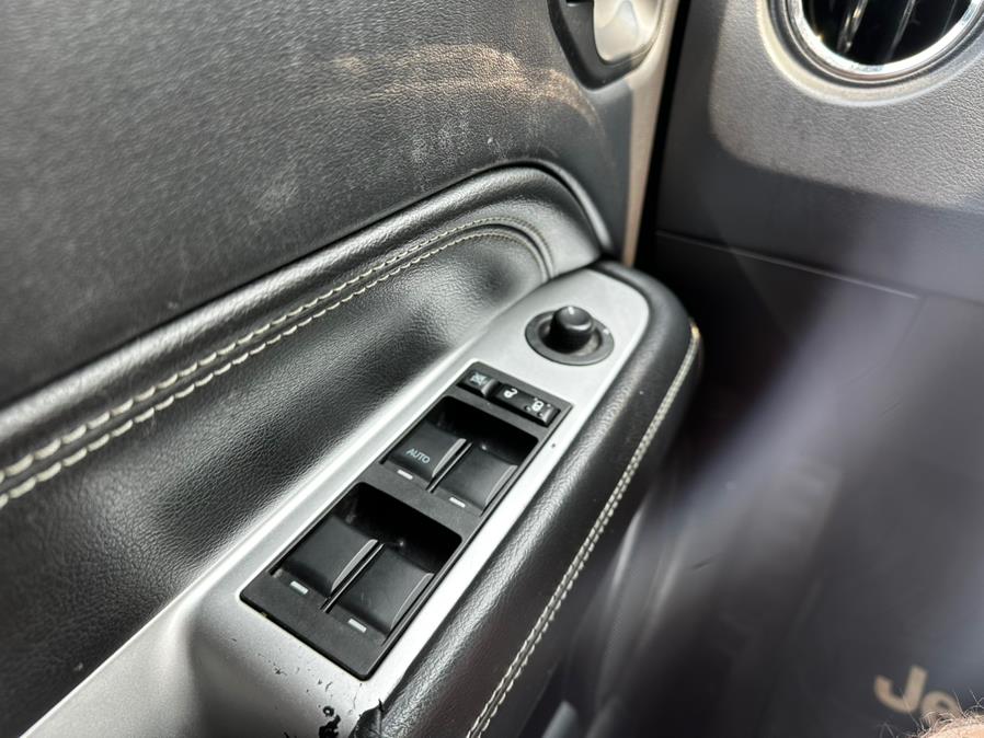 2016 Jeep Compass 4WD 4dr Latitude, available for sale in Plantsville, Connecticut | L&S Automotive LLC. Plantsville, Connecticut 2016 Jeep Compass 4WD 4dr Latitude, available for sale in Plantsville, Connecticut | L&S Automotive LLC. Plantsville, Connecticut