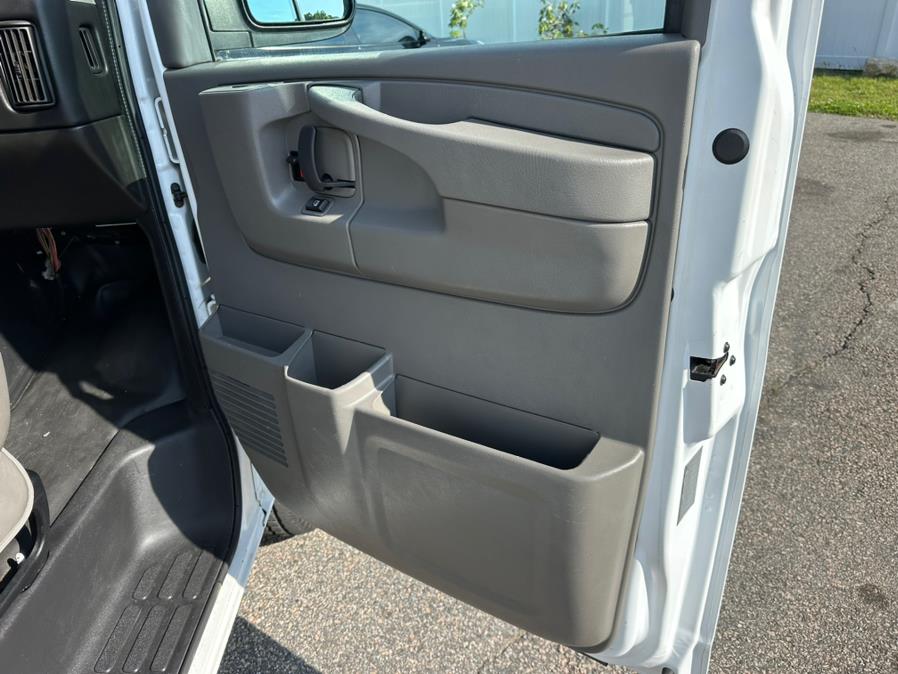 2015 GMC Savana Cargo Van RWD 2500 135", available for sale in South Windsor, Connecticut | Mike And Tony Auto Sales, Inc. South Windsor, Connecticut 2015 GMC Savana Cargo Van RWD 2500 135", available for sale in South Windsor, Connecticut | Mike And Tony Auto Sales, Inc. South Windsor, Connecticut