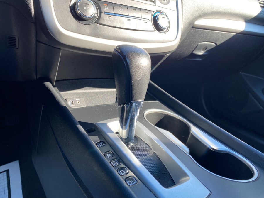 2017 Nissan Altima 2.5 SR Sedan, available for sale in Paterson, New Jersey | DZ Automall. Paterson, New Jersey 2017 Nissan Altima 2.5 SR Sedan, available for sale in Paterson, New Jersey | DZ Automall. Paterson, New Jersey