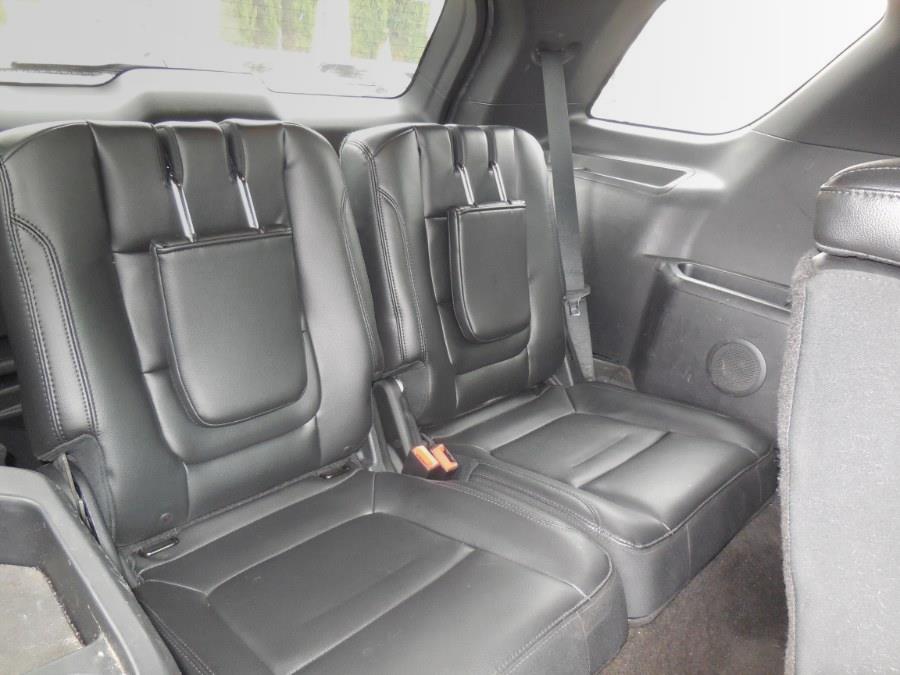 2016 Ford Explorer FWD 4dr XLT, available for sale in Hawaiian Gardens, California | Luxe Motors. Hawaiian Gardens, California 2016 Ford Explorer FWD 4dr XLT, available for sale in Hawaiian Gardens, California | Luxe Motors. Hawaiian Gardens, California